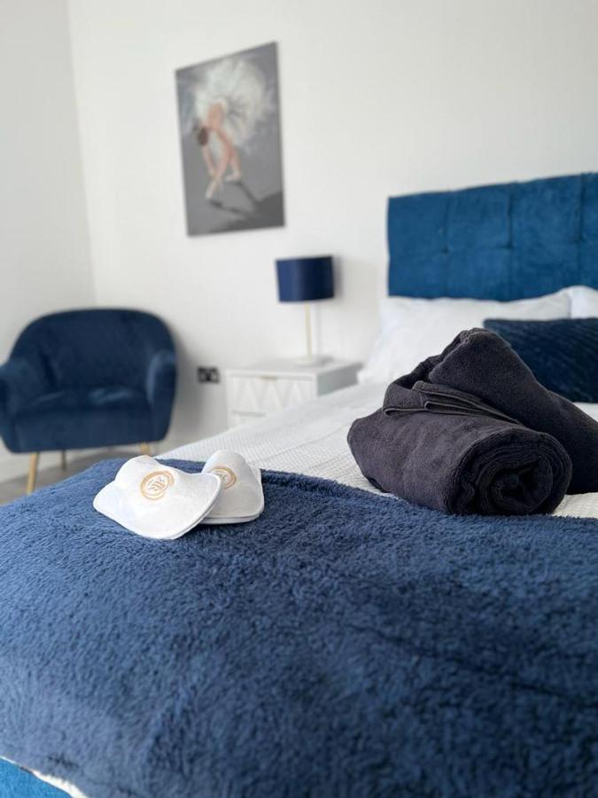Funky Comfortable Apartments - לייסטר מראה חיצוני תמונה